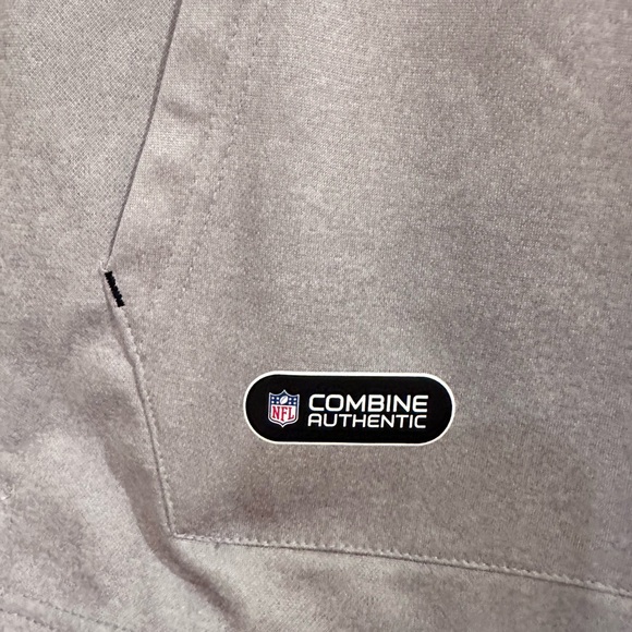 NWT - NFL Eagles Gray short sleeve light weight Hoodie - size S - Picture 4 of 6